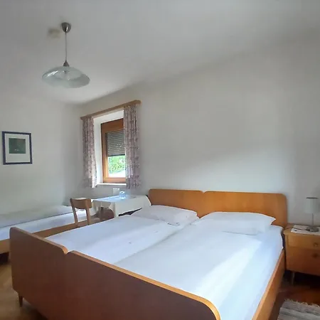 Апартаменты Gaestehaus Kuchernig *